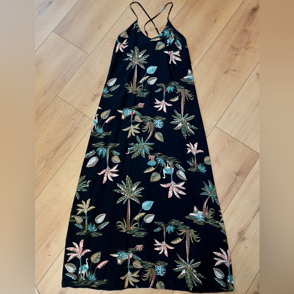 ON Super Cute Tropical Print Maxi Dress 🏝️